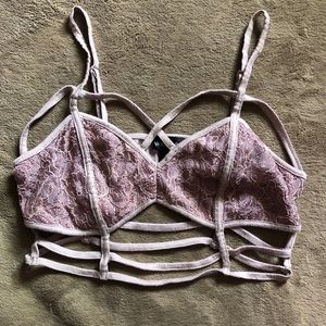 Strappy lilac lace brallete